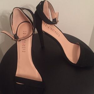 Fashion Nova Black Heels Size 9